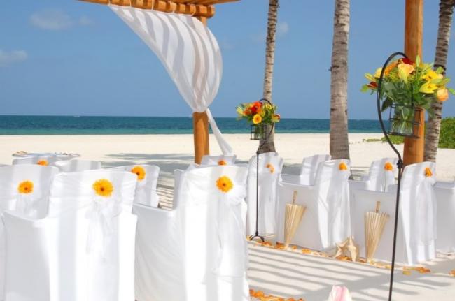 Beautiful Beach Wedding Ceremony