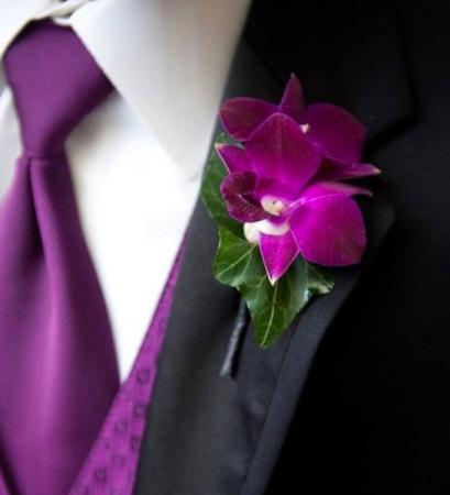 Calla Lily Boutonniere