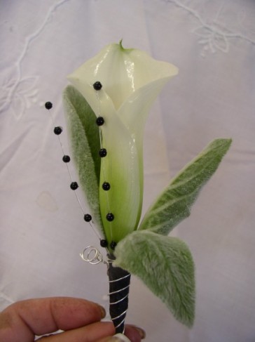 Modern Groom Boutonniere