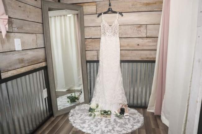 Wedding dress display