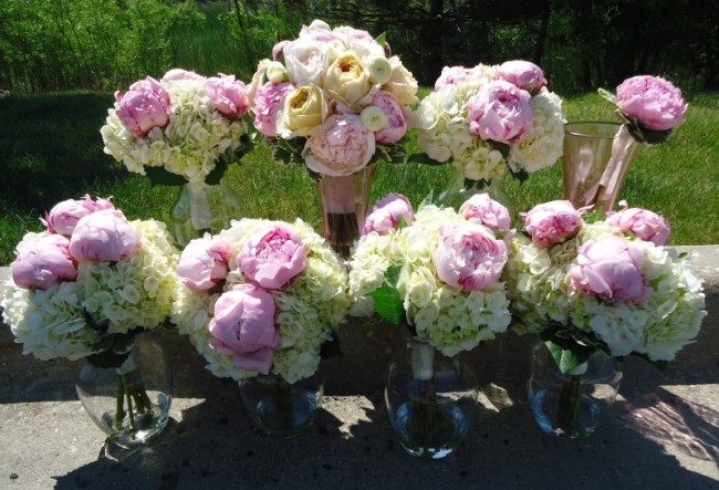 Amazing Penies & Hydrageas Wedding Bouquets