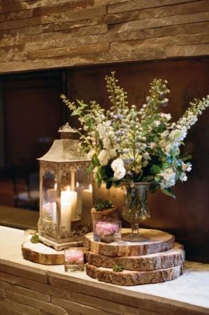 888680a05caa9f5d5cc06ad2ff623012--rustic-lantern-centerpieces-wood-wedding-centerpieces.jpg