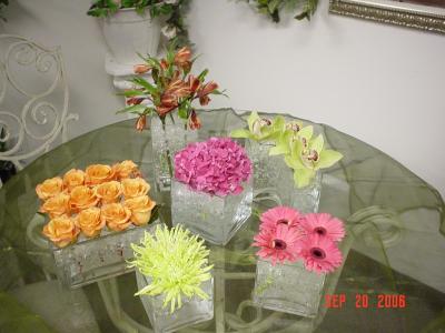 Custom Floral Vase Arrangements