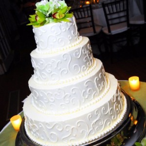 4-Tired White Wedding Cake