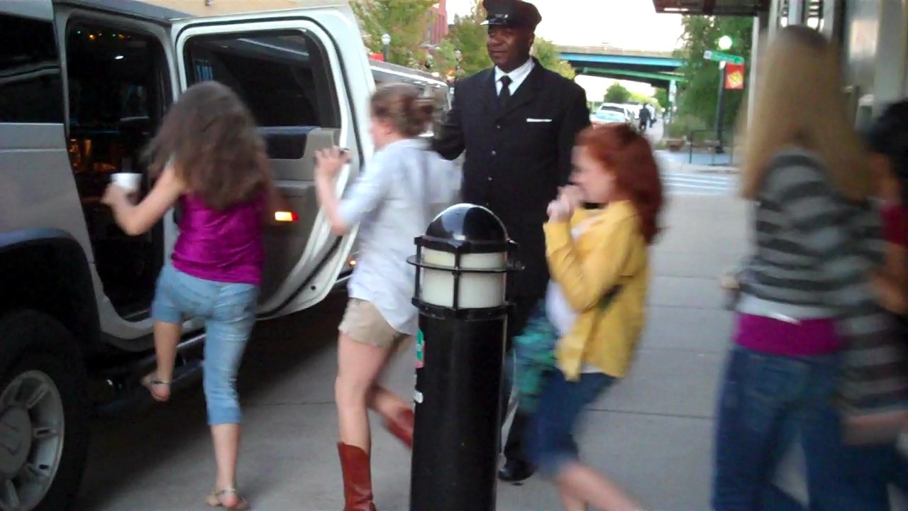 Piling Into The Limo - Taylor Swift Concert Night