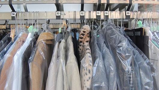 Rey's Dry Cleaners