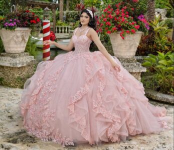 Mimi's Bridal & Formalwear