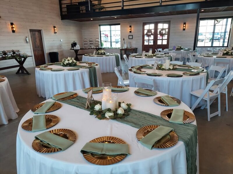 Kiss and Tell Weddings