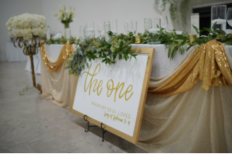 Swans Weddings and Events