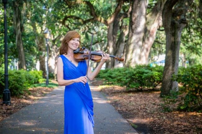Jonita Aadland Wedding Violinist/ Specialty Music