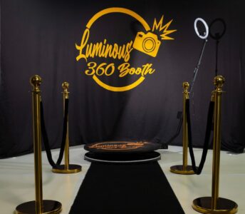 Luminous 360 Booth