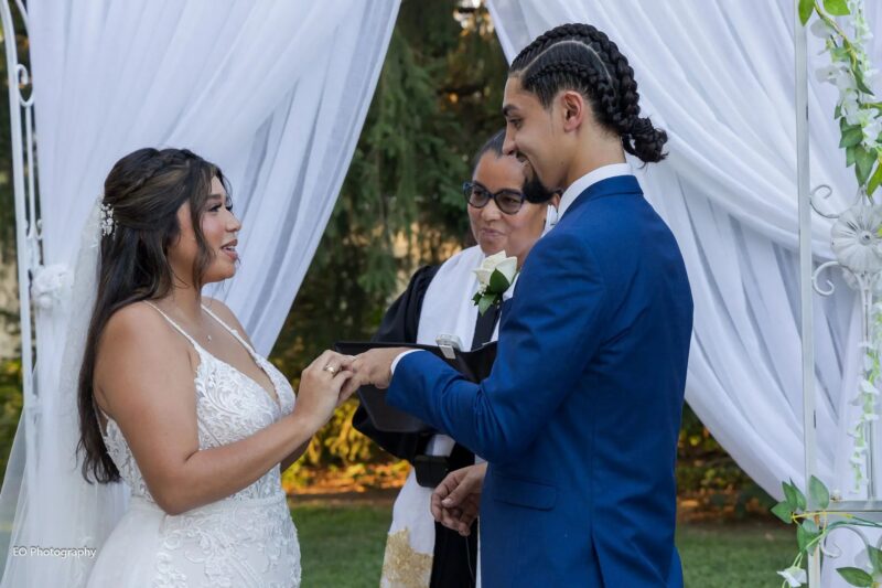 Officiant 4 U