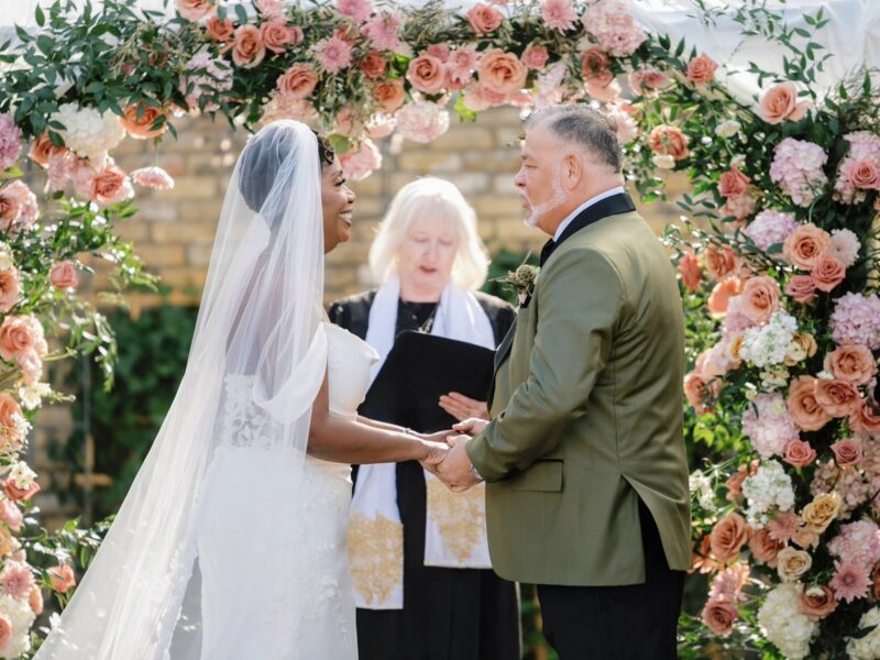 Officiant 4 U