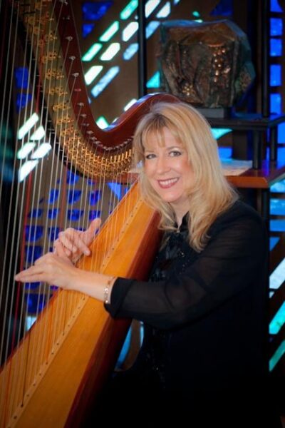 Victoria Schultz, Harpist