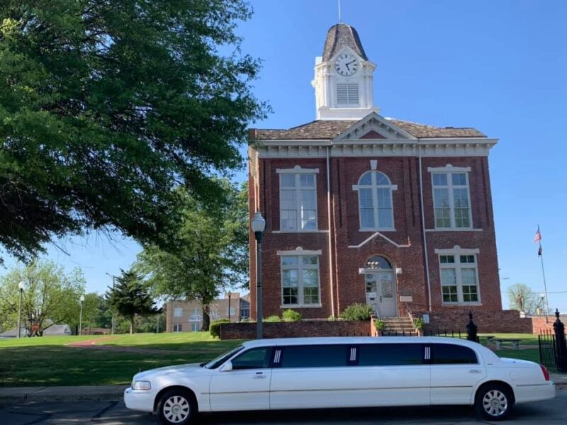 CROWN LIMOUSINE