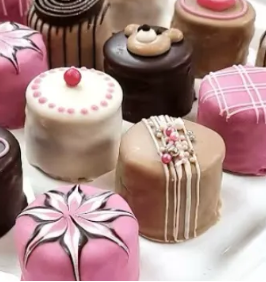 Elegant Cakes and Desserts