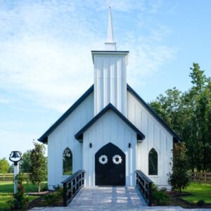 Belle Oaks Barn