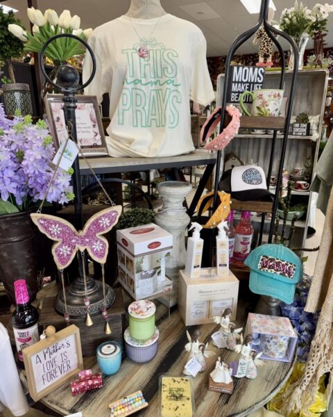 A Perfect Bloom Florist & Wedding Rentals #5