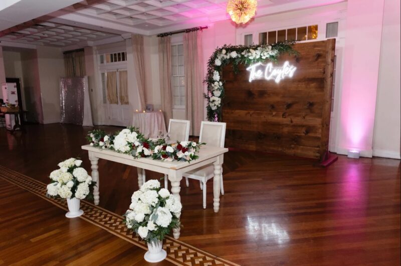 LINDENHURST VILLAGE FLORIST #4