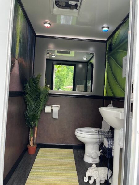 The Swanky Loo • Luxury Restroom Trailer- #2