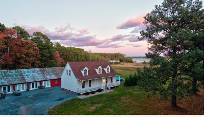 Swan Cove Manor #3