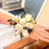Petal & Vine Flower Shop #5